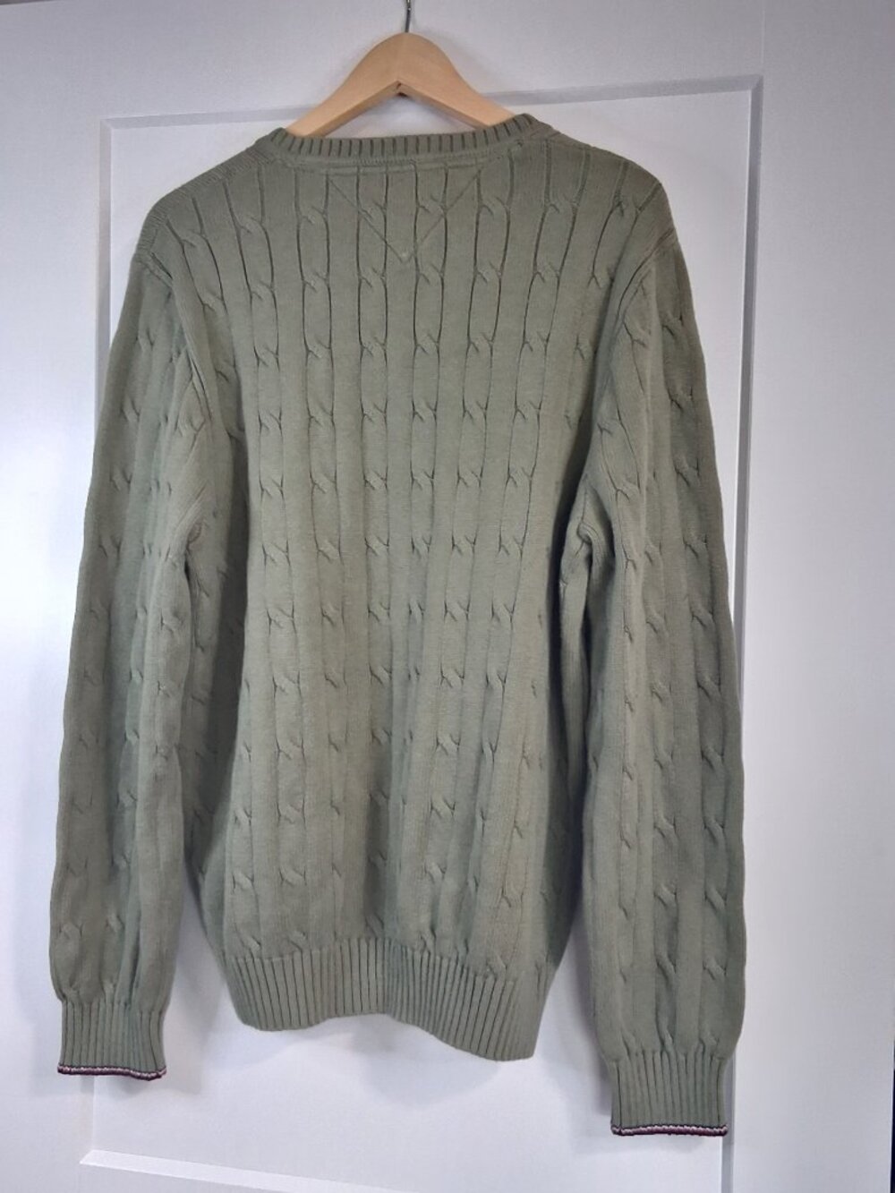 Tommy Hilfiger Men's Large Olive Green Cable Knit Cotton Sweater NWT - Picture 4 of 6